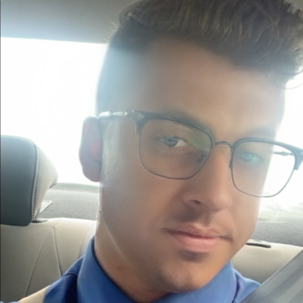Meet your Posher, Jesse
